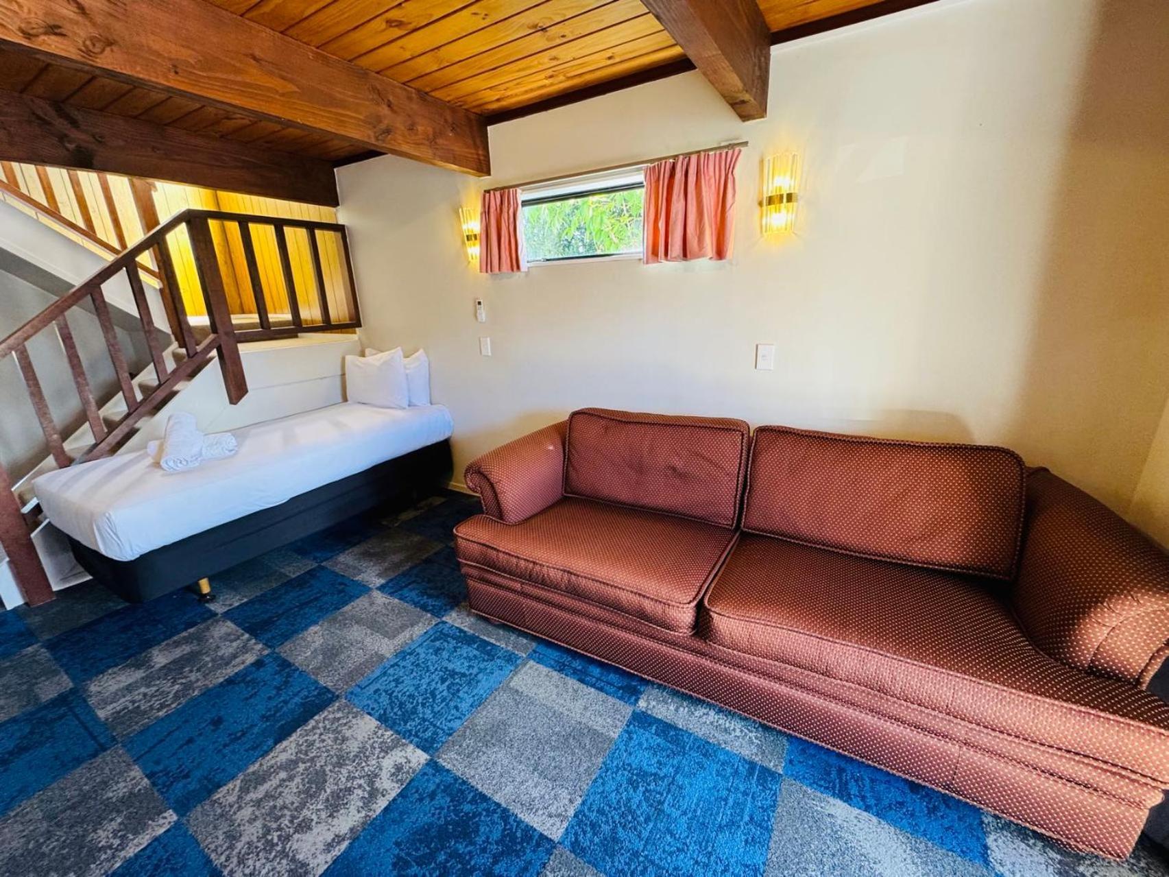 Apex On Fenton Motel Роторуа Екстер'єр фото