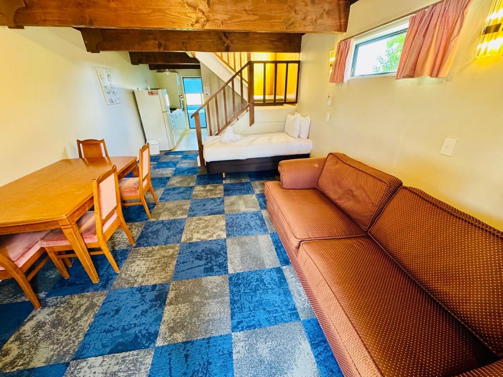 Apex On Fenton Motel Роторуа Екстер'єр фото
